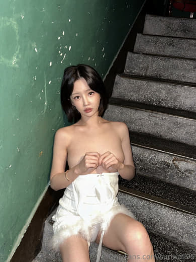 【2023_08_20】I_wanna_live_as_a_slut_like_these_times_This_seoson.m4v